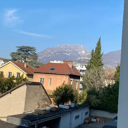 公寓 Lumineux Vue Montagne Centre Pour Ou Randonnees 格勒诺布尔